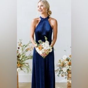 Bridesmaid Tori Velvet Dress
Color: Royal Blue - 616, Size: 6, Length: Regular